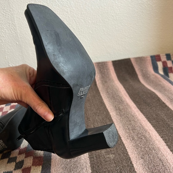 Franco Sarto ankle booties - Picture 5 of 8